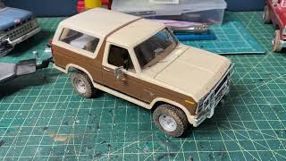 Monogram 124 1980 Ford Bronco With Yamaha Bass Boat Progress Video [upl. by Hyo]