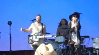 Local Natives with Sarah Barthel of Phantogram quotDark Daysquot  Coachella April 15 2017 [upl. by Claudy827]